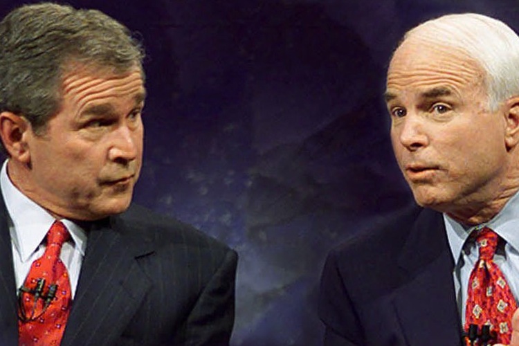 John MacCain e George W. Bush durante le primarie del 2000