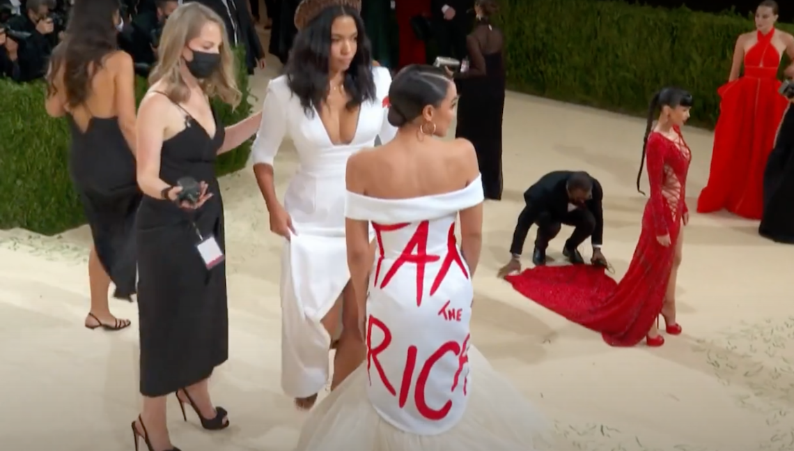 met gala 2021 aoc