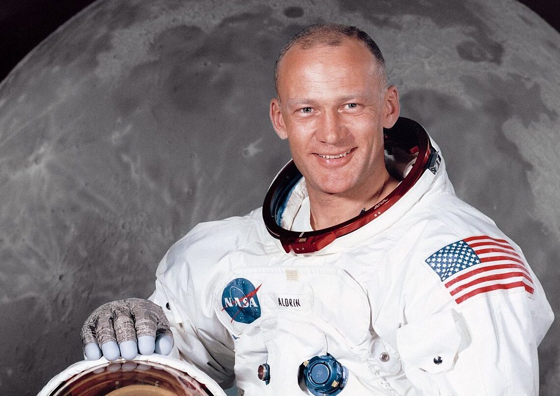 buzz aldrin sulla luna nasa