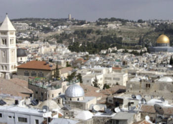 Veduta della città vecchia di Gerusalemme /Ansa
