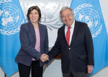 Secretary-General António Guterres (right) meets with Catherine Colonna, Chair of the Independent Review Group on the United Nations Relief and Works Agency. (UN Photo/Eskinder Debebe)