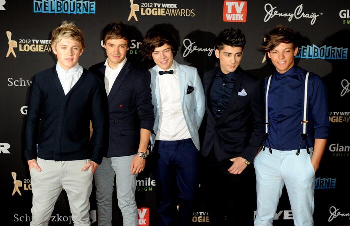 Gli One Direction all'inizio della carriera e prima di sciogliersi nel 2016 / Ansa