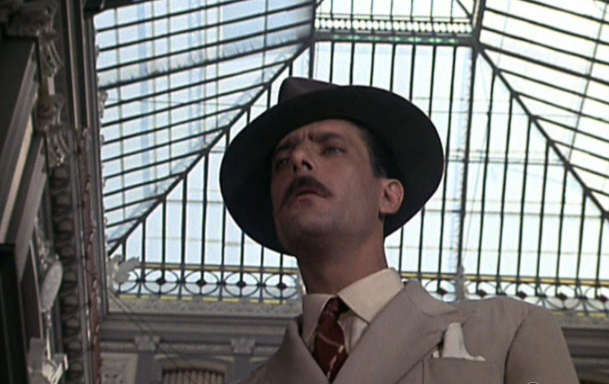 Giancarlo Giannini in Pasqualino Settebellezze di Lina Wertmüller