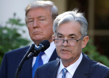U.S. President Donald Trump looks on as Jerome Powell, his nominee to become chairman of the U.S. Federal Reserve, speaks at the White House in Washington, U.S., November 2, 2017. REUTERS/Carlos Barria