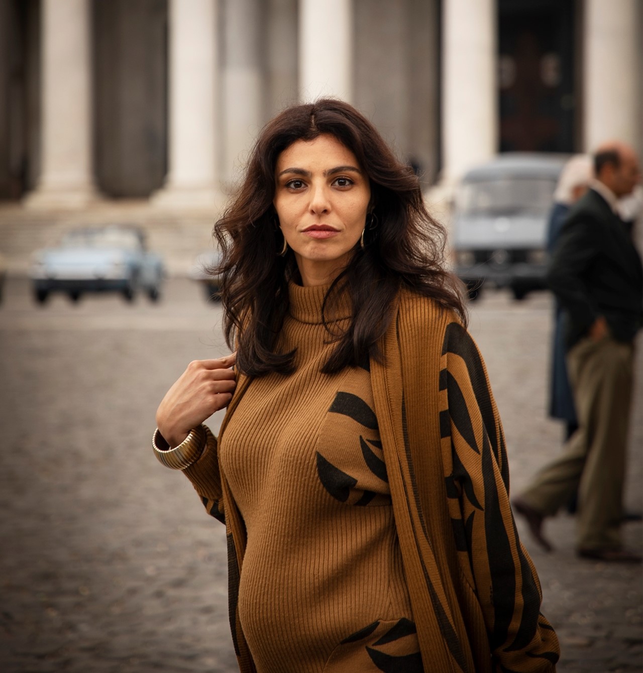 Irene Maiorino nei panni di Lila Cerullo, sul set a Napoli. Ph. Eduardo Castaldo