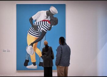 Visitatori davanti all'opera For Love, and for Country di Amy Sherald, For Love. Foto di Terry W. Sanders, 2025