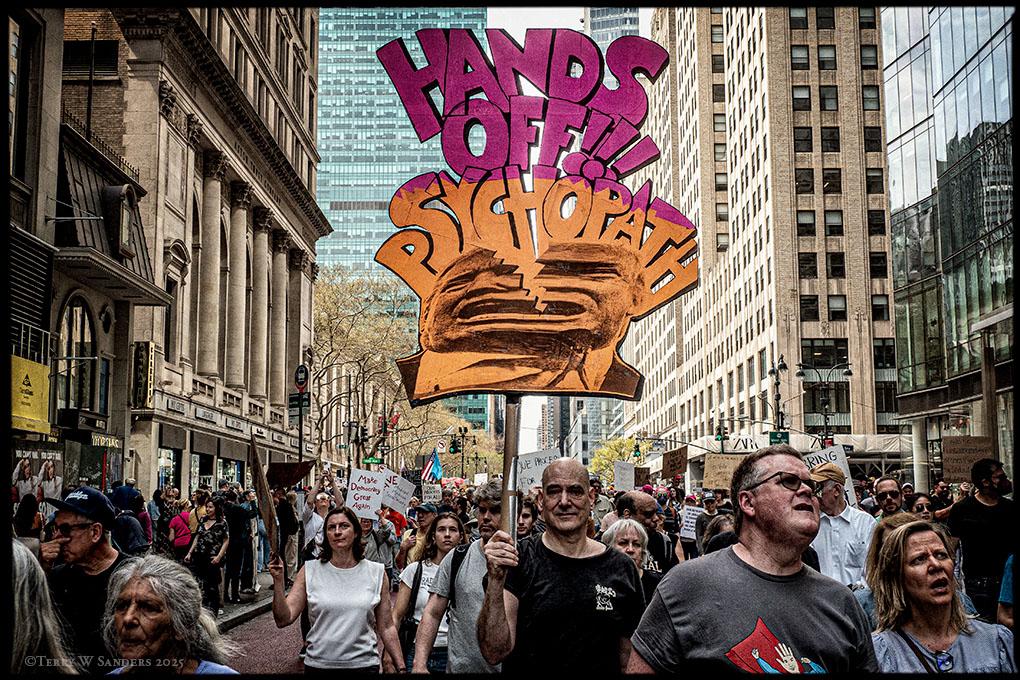 March to Protect Migrants and the PlanetPhoto: Terry W. Sanders