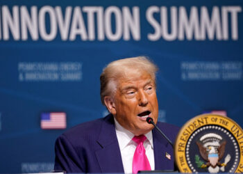 U.S. President Donald Trump speaks during the Pennsylvania Energy and Innovation Summit, at Carnegie Mellon University in Pittsburgh, Pennsylvania, U.S., July 15, 2025. REUTERS/Nathan Howard