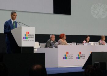 Pedro Sanchez alla chiusura della conferenza (UN Photo Manuel Elias)